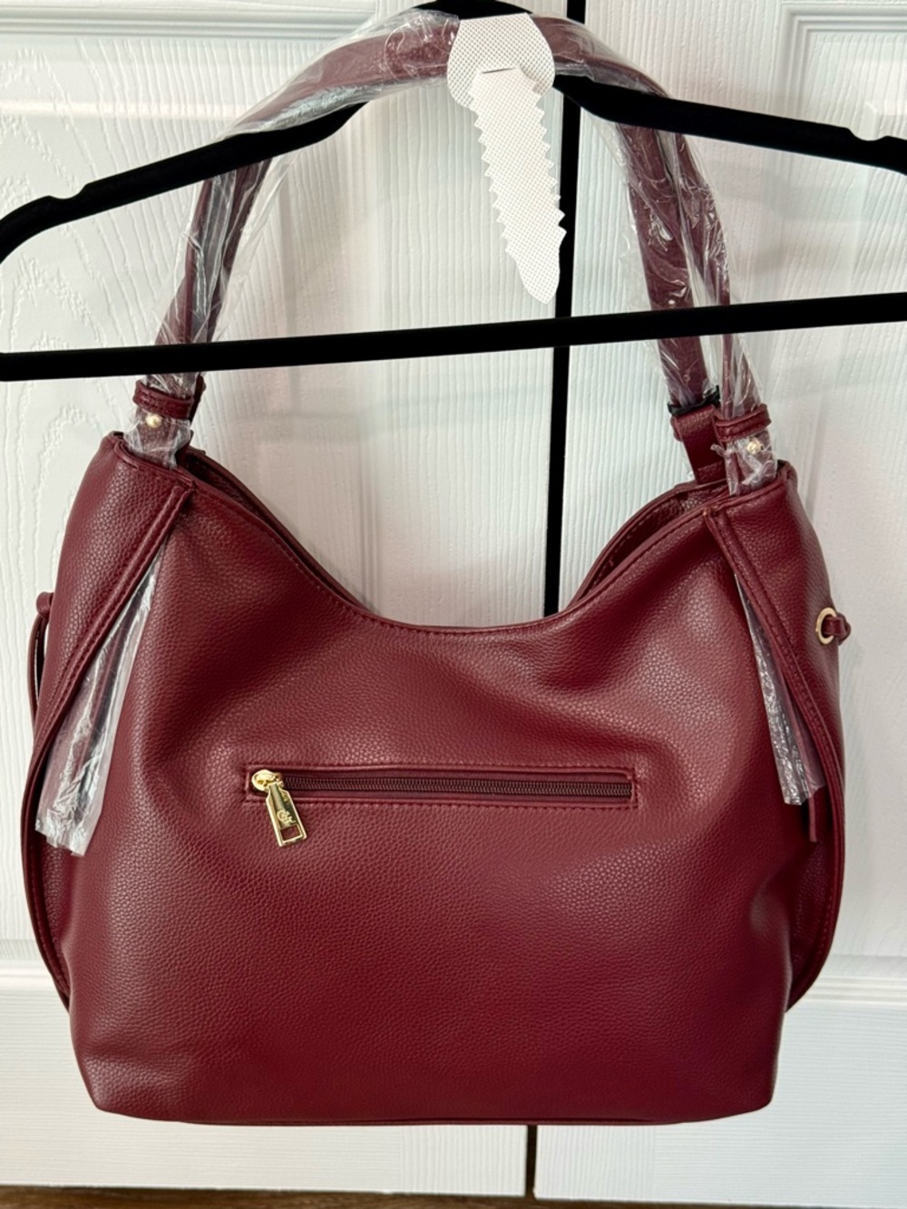 Glitz Girlz Boutique Burgundy Soft Pebbled Vegan Leather Shoulder Bag NWT - Picture 2 of 14